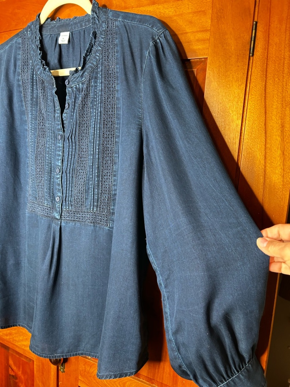 Chambray Embroidered Lace Cutwork Yoke Long Sleeve Blouse Peasant Cottagecore - Picture 7 of 14